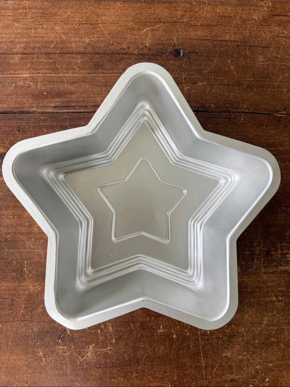 Mirro Vintage Star-Shaped Aluminum Cake Pan - Jello Mold - Made in USA